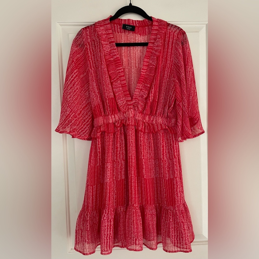 Vici Red Floral V-Neck Dress
